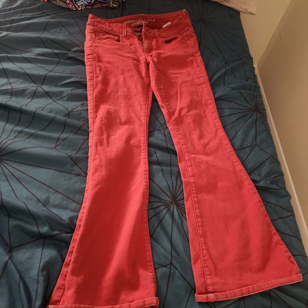 American Eagle Outfitters Women's Flare Jeans - Vibrant Red Size 4 Regular